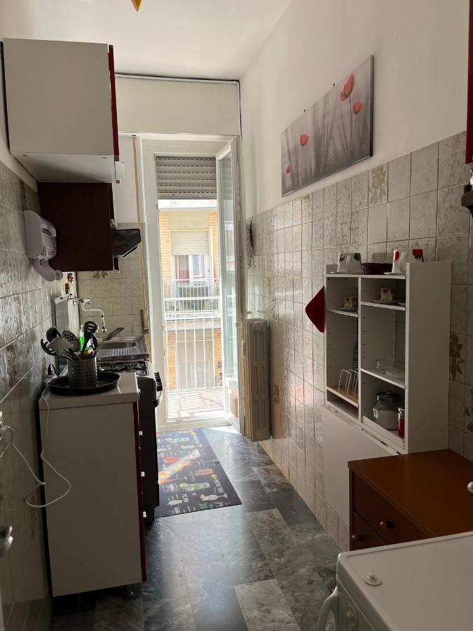 Bilocale Roggia Scagna 7 Apartment Milano Exterior foto